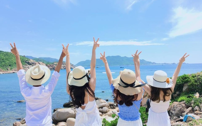 Những cap hay đăng ảnh đi du lịch 